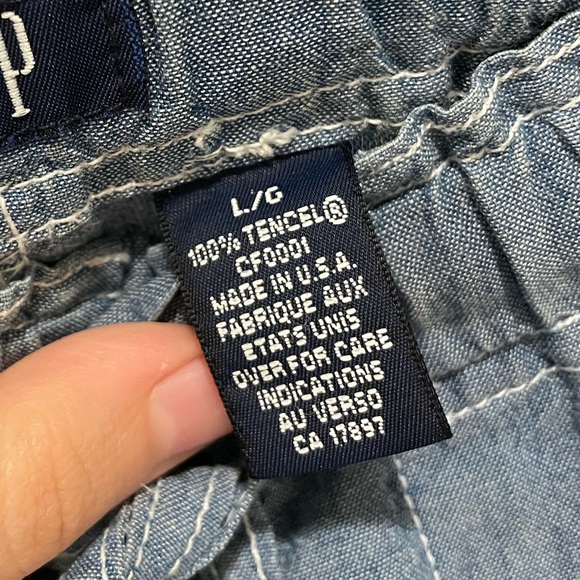 Gap Tencel Elastic Waist Jean Shorts NWT - Picture 3 of 4